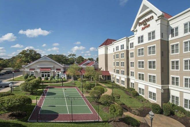 17 Best Hotels in Norfolk, VA for 2023 (Top-Rated Stays!)